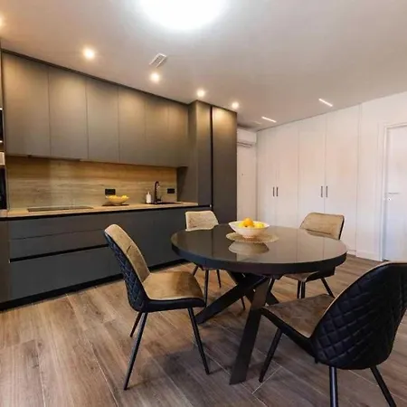 Apartment Exclusive Pool & Spa Orange Trogir