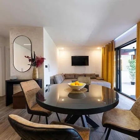 Apartment Exclusive Pool & Spa Orange Trogir