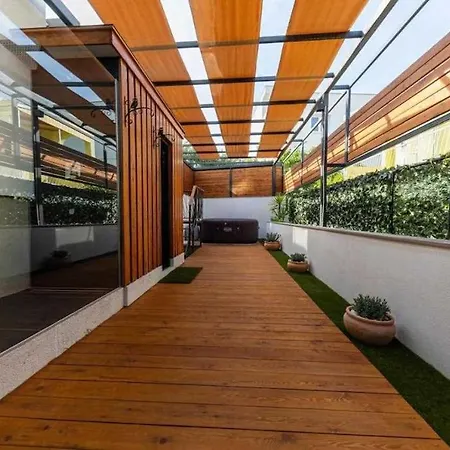 Exclusive Pool & Spa Orange